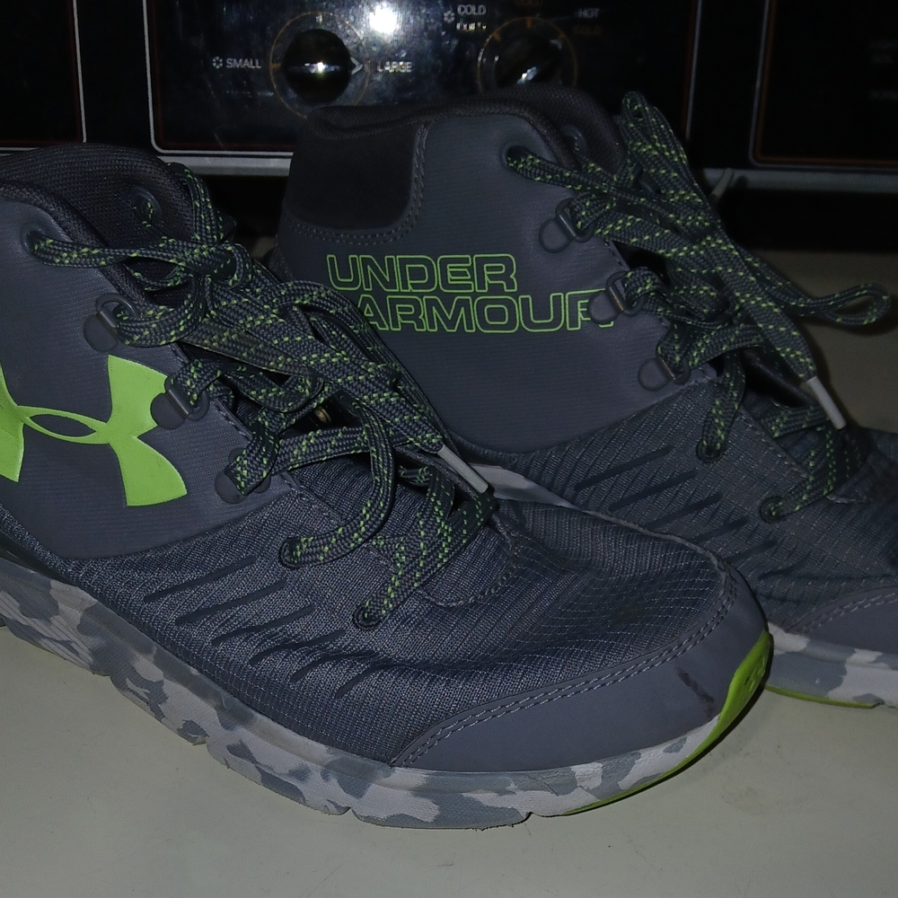 Under Armour Hungry/Humble Basketball Shoes